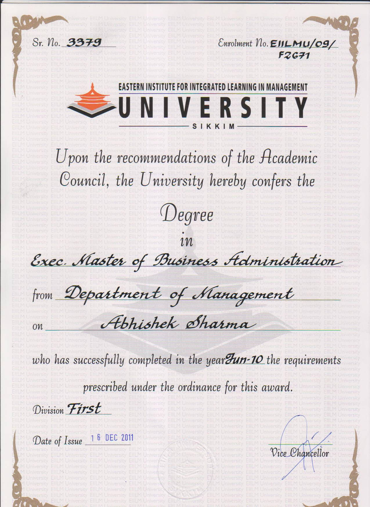 Degree: Degree Certificate Sample Degree Certificates In University Graduation Certificate Template